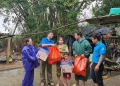 Hơn 160 suất quà đến với bà con Nhân dân bị thiệt hại do lũ lụt