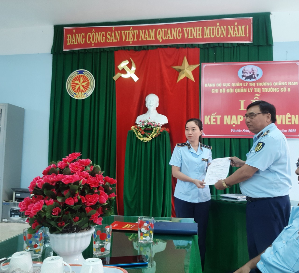 Đoàn viên thanh niên phấn đấu trở thành Đảng viên Đảng cộng sản Việt Nam